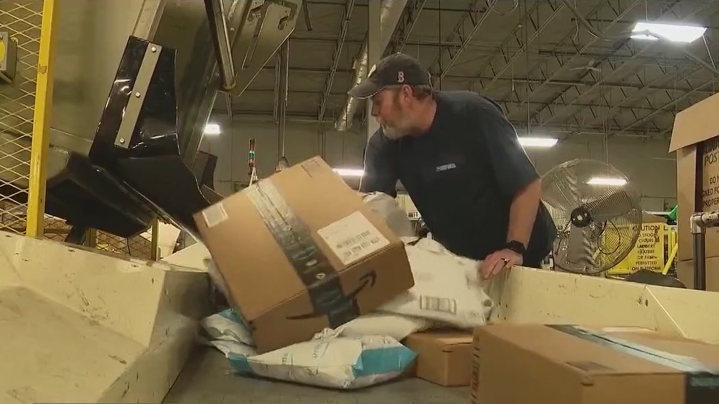 USPS working to get Christmas mail sorted